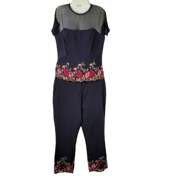 Joseph Ribkoff Embroidered Floral Trim Mesh Linen Blend Top Cropped Bottom Pants